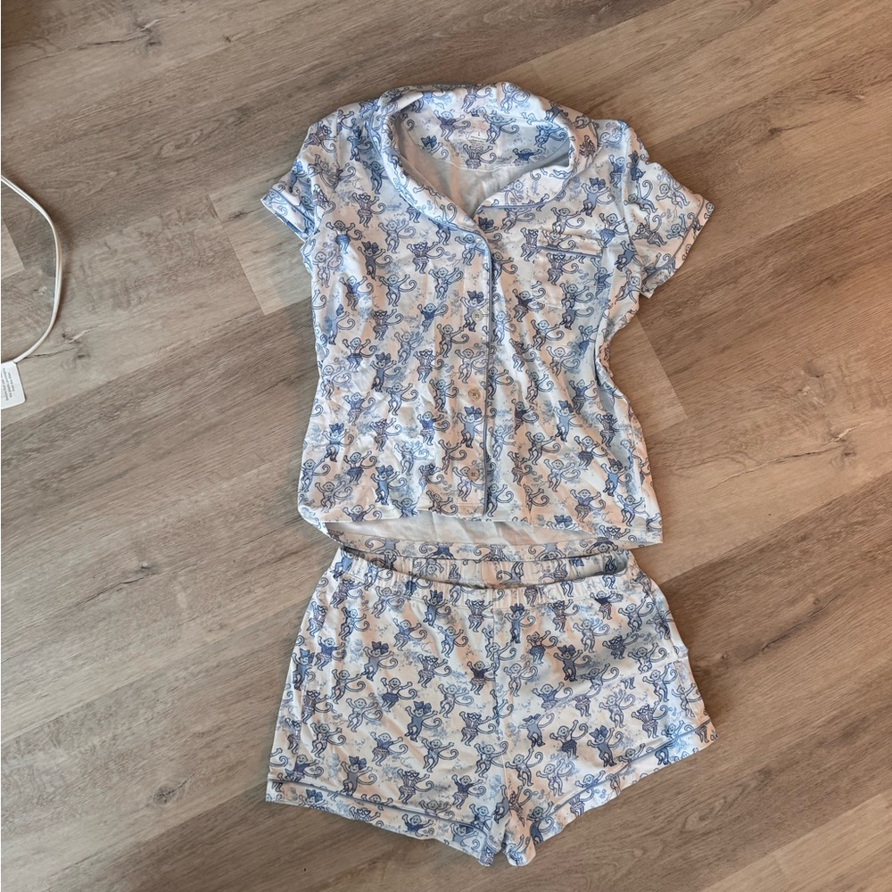 Roller Rabbit x Loveshack Fancy Blue and White Women's Pajama Set size L